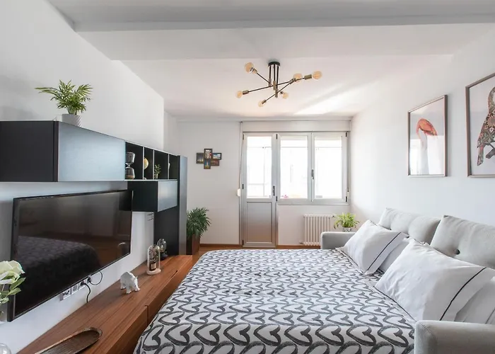 Luminoso Apartamento En Cuatro Caminos